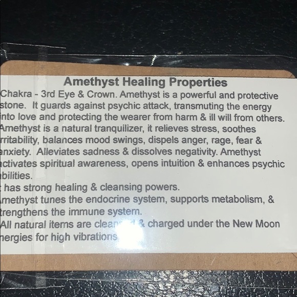 Amethyst Healing crystal gold wire wrapped Earring - Picture 5 of 5